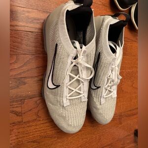 Men’s Nike vapor max ￼